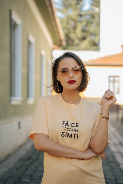 tricou clasic unisex fă ce "trebuie" simți galben