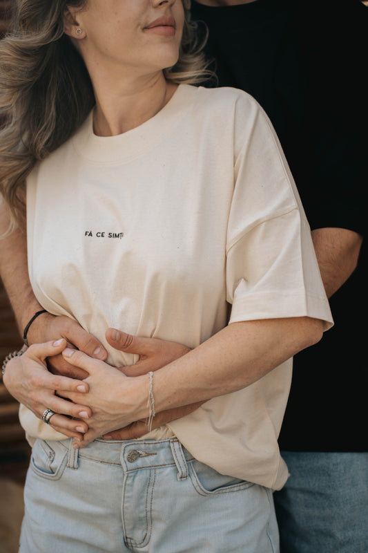 tricou oversized unisex minimalist crem