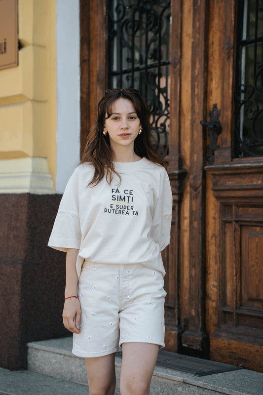 tricou oversized unisex e super puterea ta crem